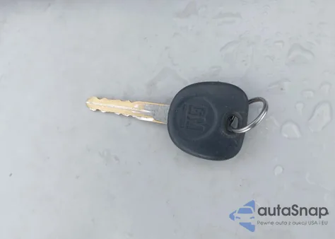 2005 Chevrolet Equinox Ls from USA, damaged, VIN 2CNDL23F856065211